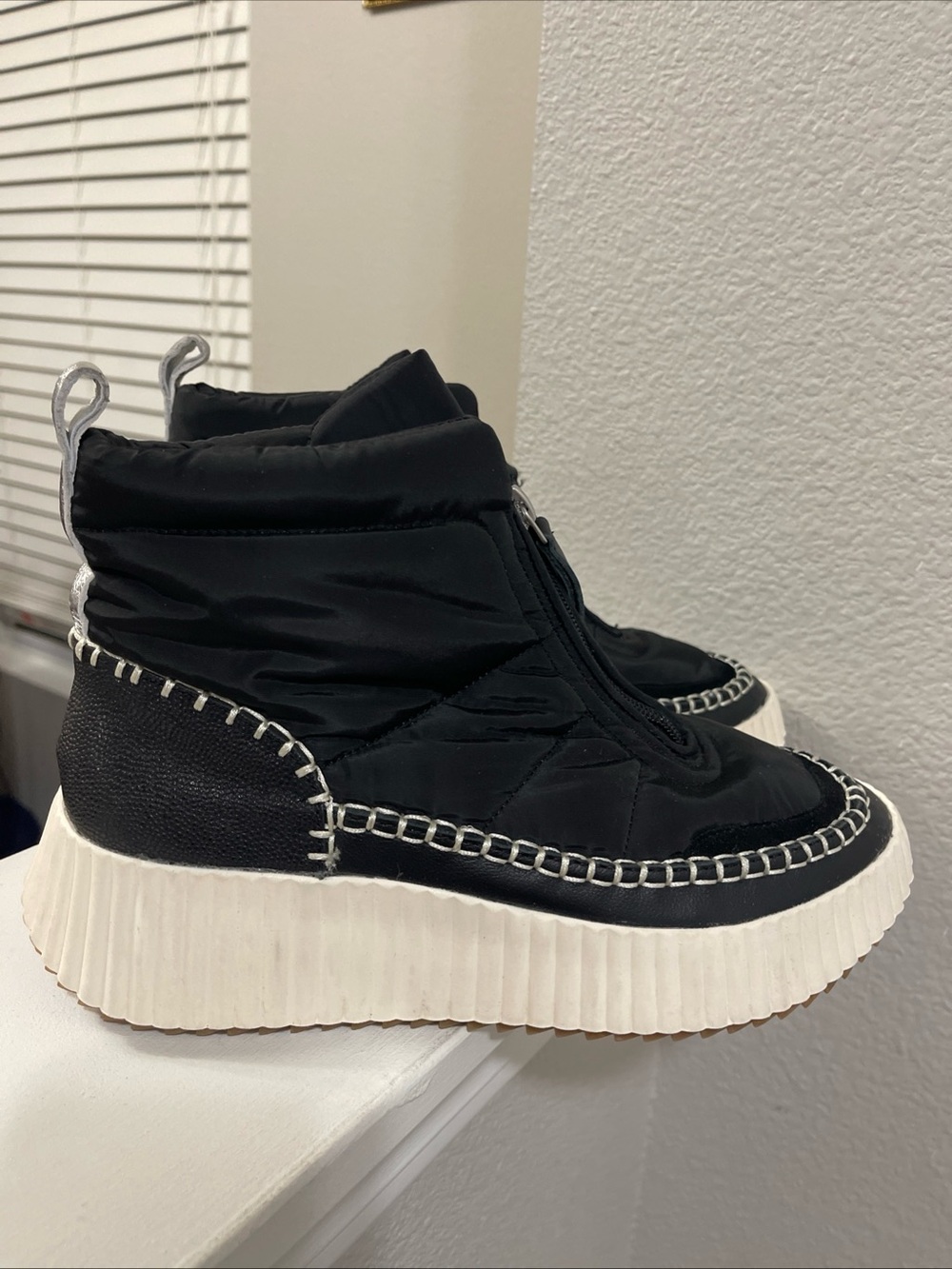 DOLCE VITA Devlin High Top Platform Sneaker In Black Size 8.5 - Picture 2 of 6